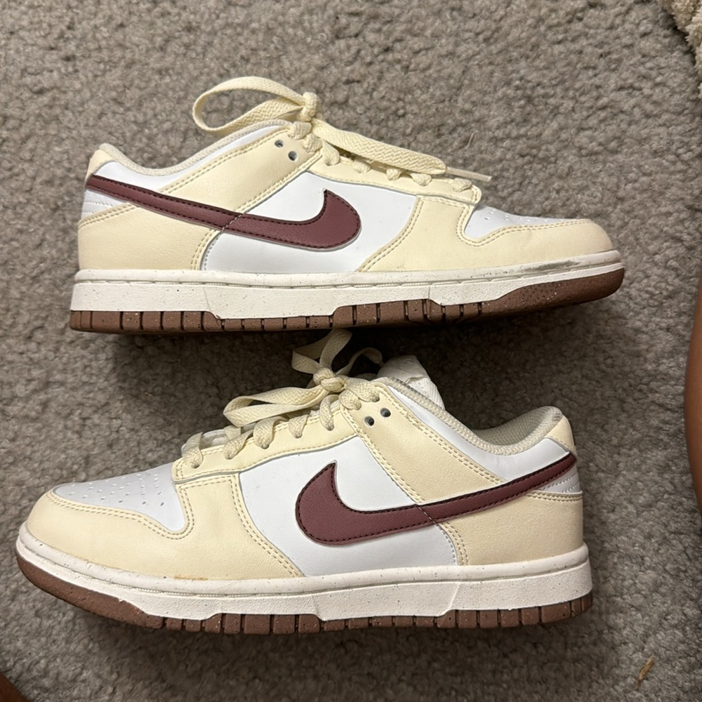 Nike Dunks W6.5 - Picture 4 of 4